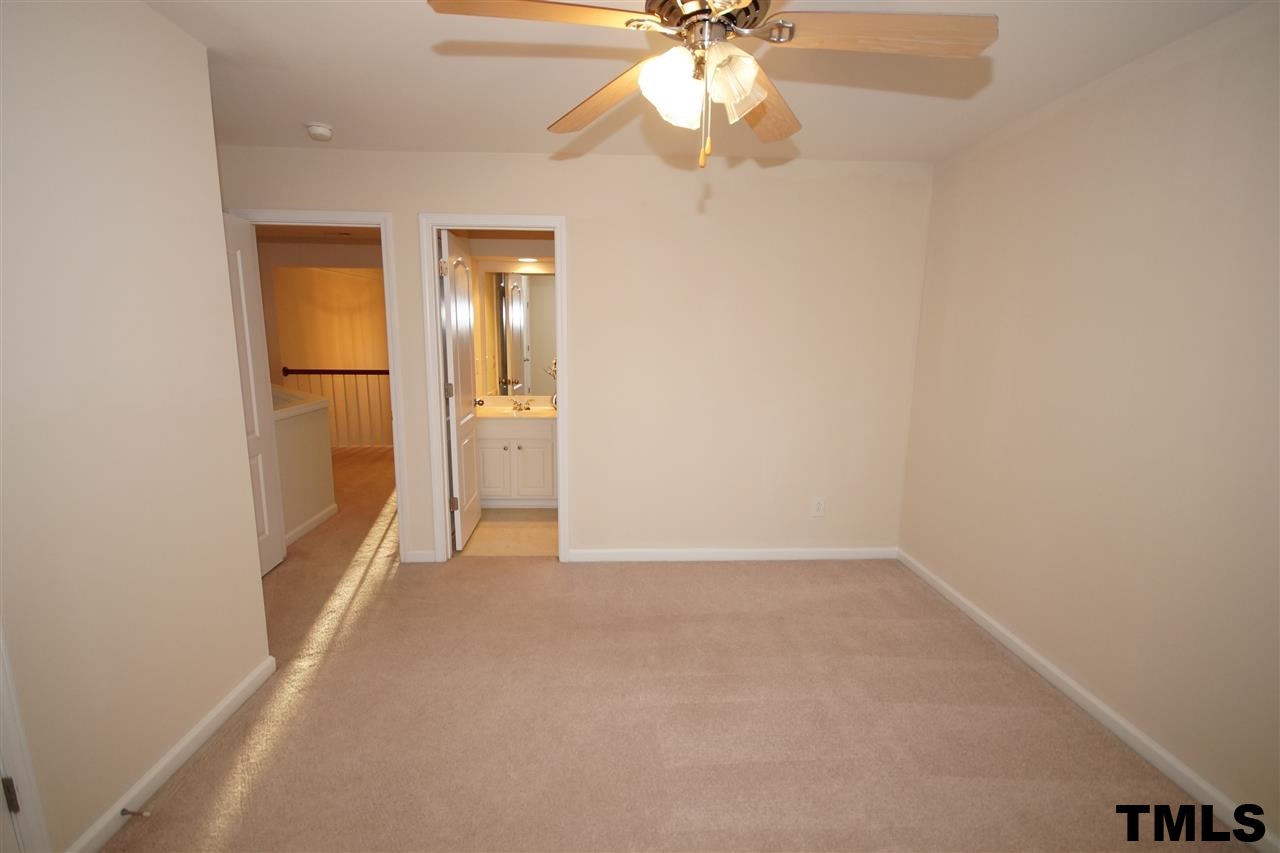 8214 Marvino Lane Raleigh, NC 27613 - Photo 17 of 25