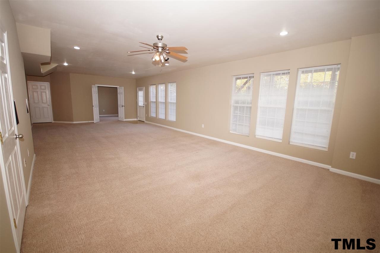 8214 Marvino Lane Raleigh, NC 27613 - Photo 19 of 25