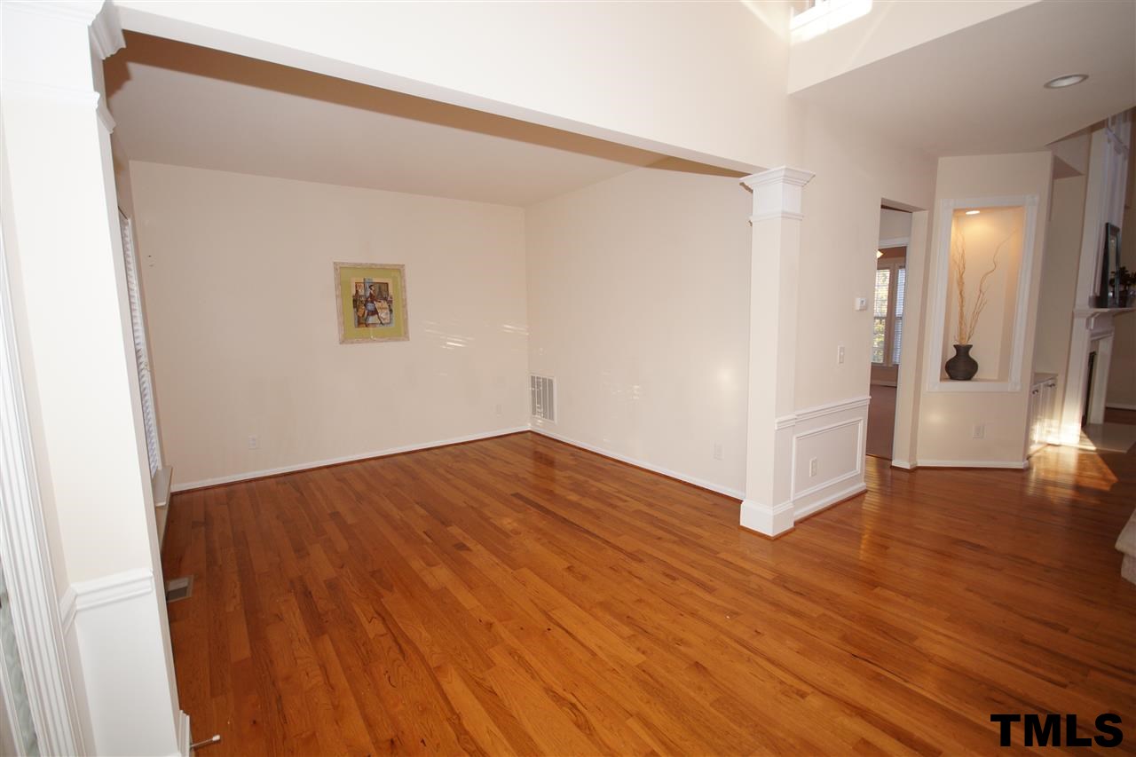 8214 Marvino Lane Raleigh, NC 27613 - Photo 3 of 25