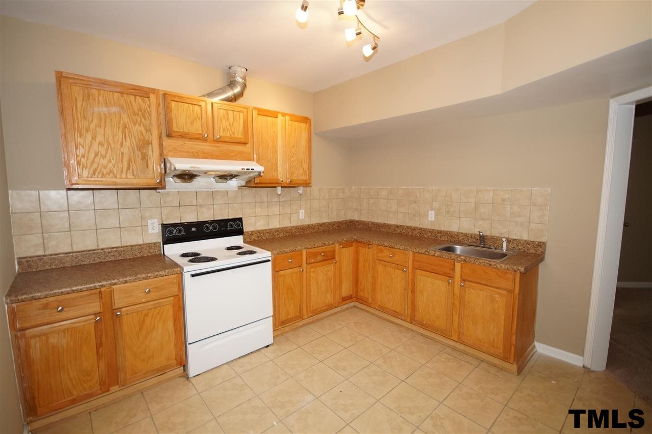 8214 Marvino Lane Raleigh, NC 27613 - Photo 23 of 25