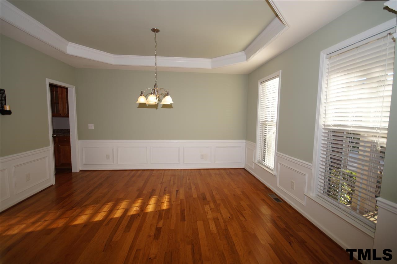 8214 Marvino Lane Raleigh, NC 27613 - Photo 4 of 25