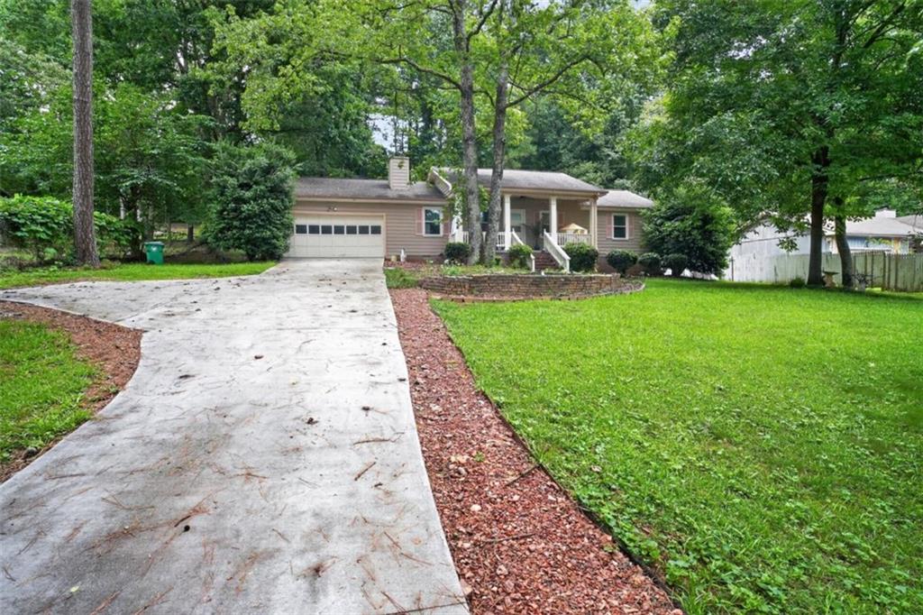 8198 Rockbridge Road Southwest Lithonia, GA 30058 - Photo 7 of 30