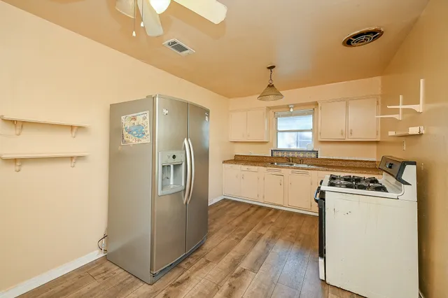 $2,200 | 10302 Woodwind Drive, Houston, TX 77025