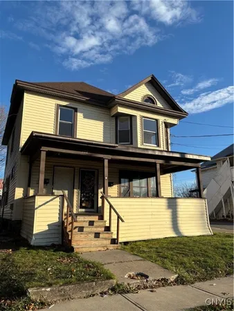 $1,000 | 108 North Rutland Street, Watertown, NY 13601