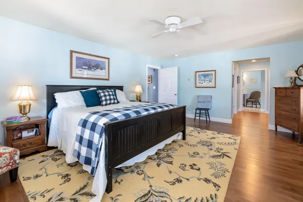 $949,000 | 8 Oak-Knoll Road, Meredith, NH 03253