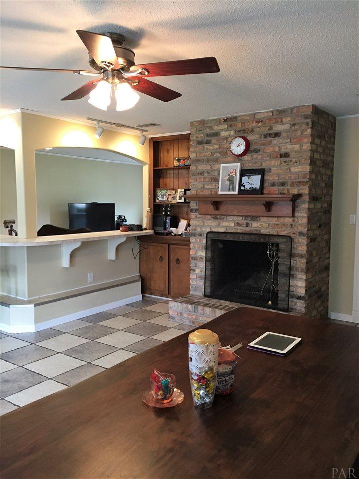 8216 Li Fair Drive Pensacola, FL 32506 - Photo 7 of 20