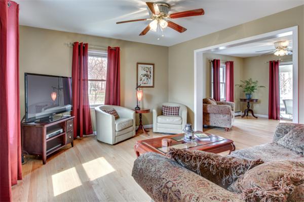 7 Blue Ribbon Lane Medway, MA 02053 - Photo 4 of 30 Gallery Image 4
