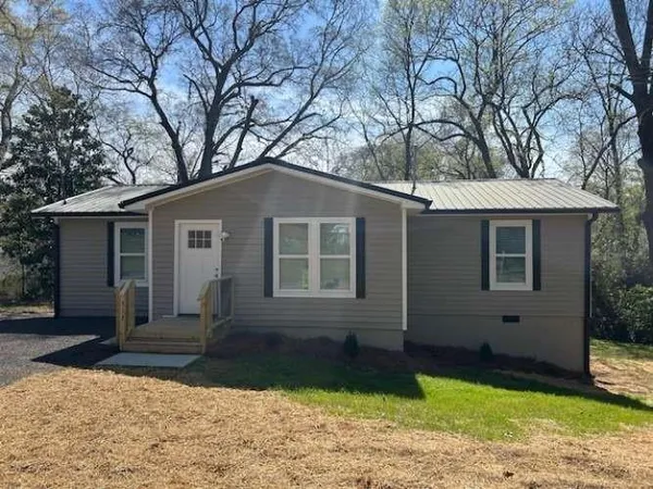 $219,500 | 713 West Church Street, Rockmart, GA 30153
