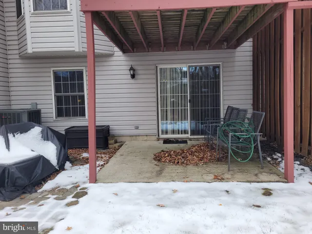 $304,900 | 1045 Pond Ridge Drive, Harrisburg, PA 17111