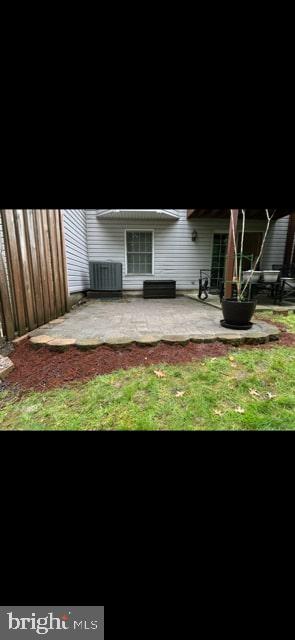 1045 Pond Ridge Drive Harrisburg, PA 17111 - Photo 25 of 25 a view of a backyard with plants