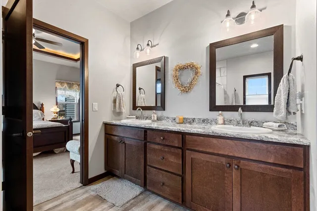 $499,900 | 2153 Caroline Court, Neenah, WI 54956