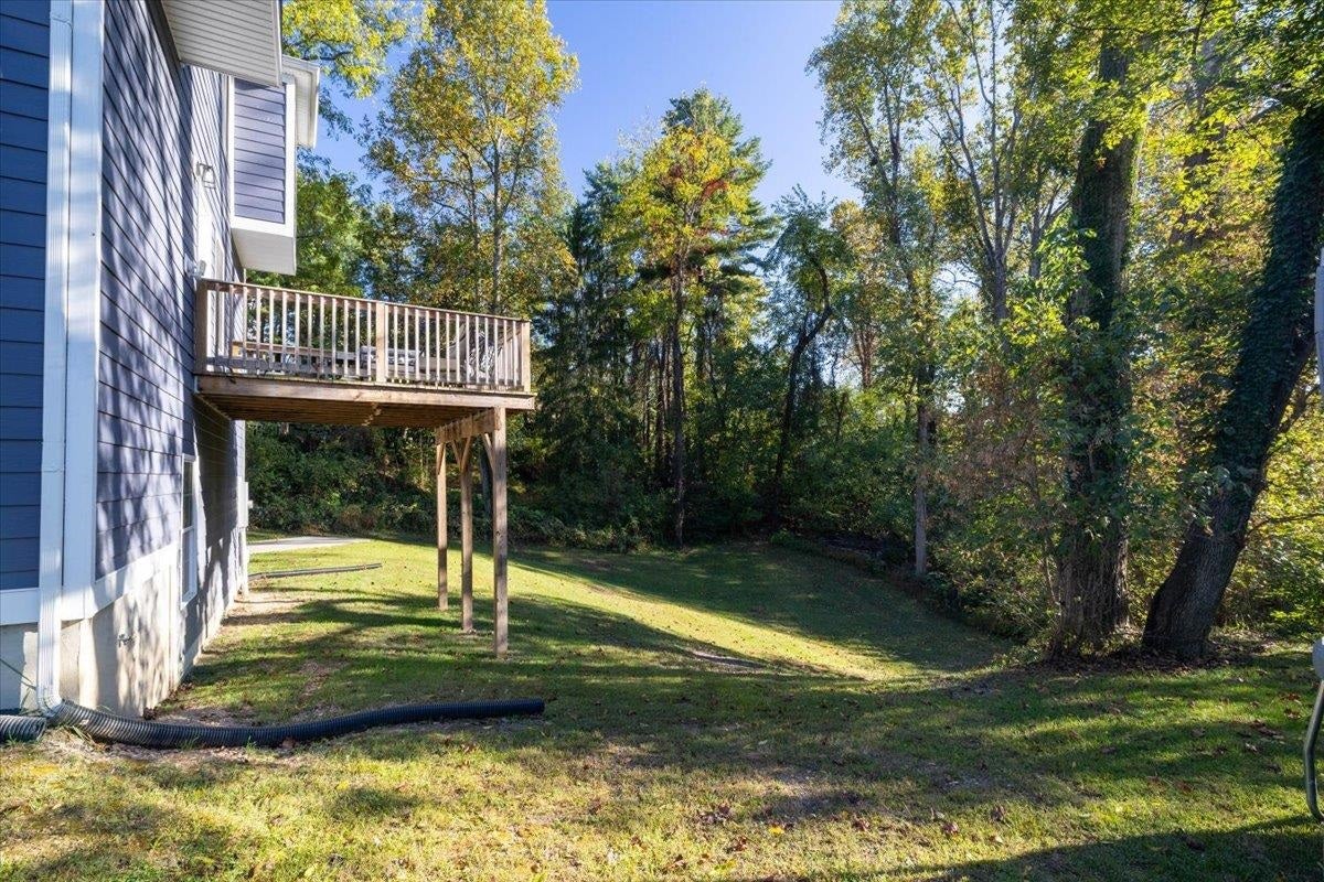 512 Howe Street Radford, VA 24141 - Photo 27 of 30 Gallery Image 27
