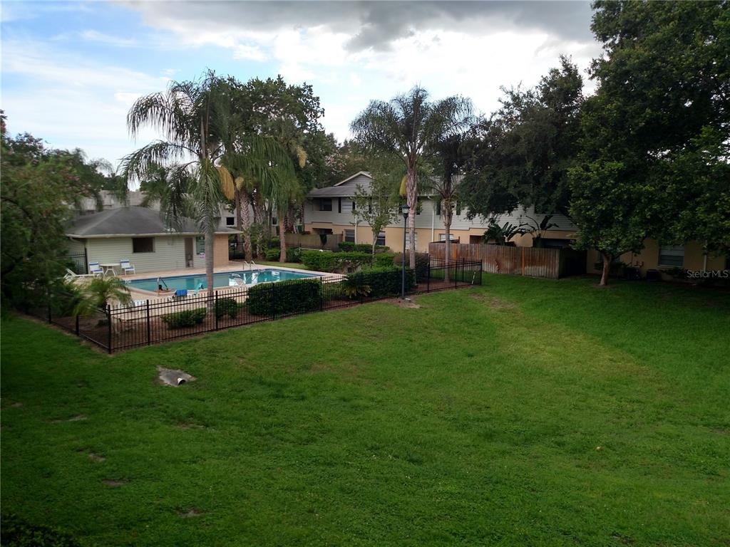 222 Red Maple Place Brandon, FL 33510 - Photo 18 of 21