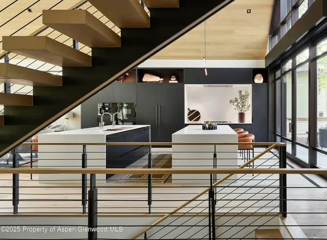 $25,500,000 | 810 West Smuggler Street, Aspen, CO 81611