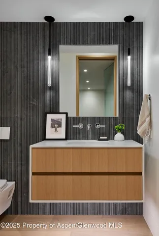 $25,500,000 | 810 West Smuggler Street, Aspen, CO 81611