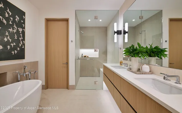 $25,500,000 | 810 West Smuggler Street, Aspen, CO 81611