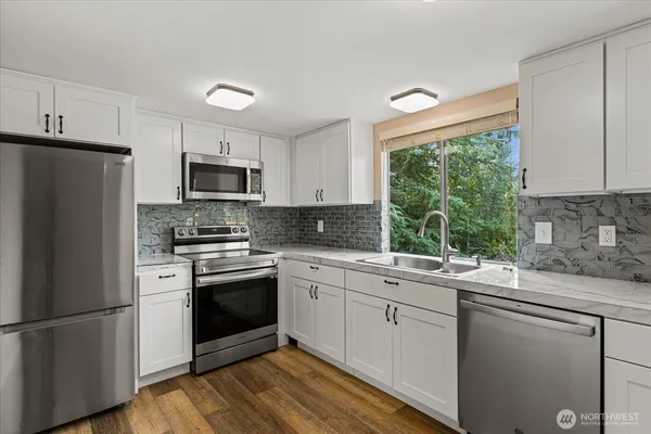$759,000 | 18408 63rd Place West, Lynnwood, WA 98037