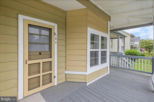 $1,950 | 162-164 South Main Street, Elmer, NJ 08318