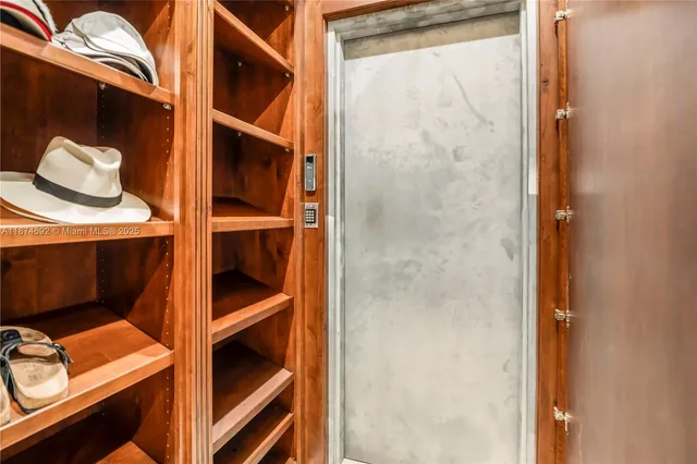 $22,990,000 | 700 47th Street, Boca Raton, FL 33431