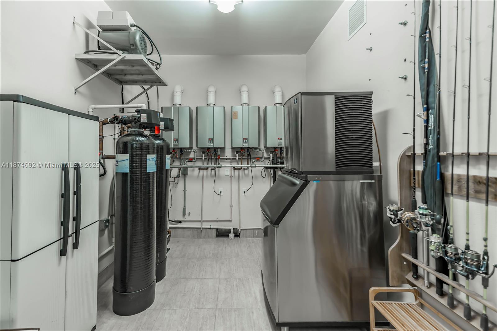 700 47th Street Boca Raton, FL 33431 - Photo 67 of 73 a view of a room with gym equipment