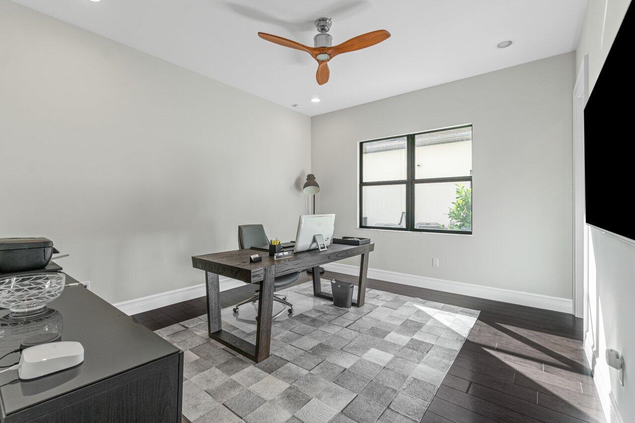 17371 Ristretto Trail Boca Raton, FL 33496 - Photo 18 of 49 Downstairs Guestroom Ensuite