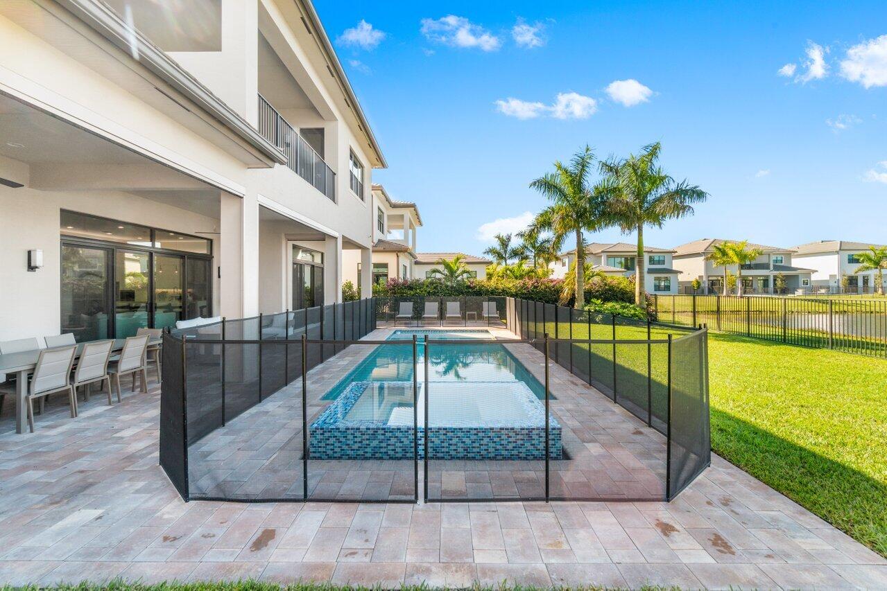 17371 Ristretto Trail Boca Raton, FL 33496 - Photo 40 of 49 Pool
