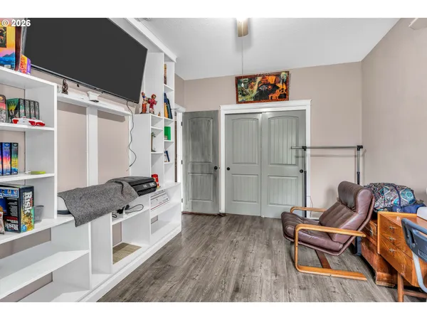$449,000 | 580 East Azalea Street, Yamhill, OR 97148