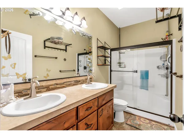 $449,000 | 580 East Azalea Street, Yamhill, OR 97148