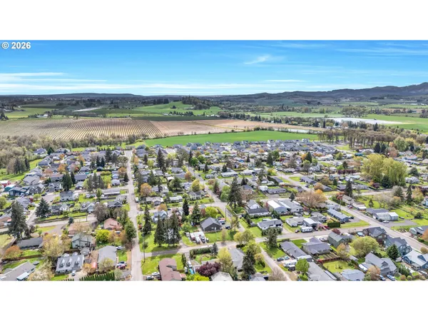 $449,000 | 580 East Azalea Street, Yamhill, OR 97148