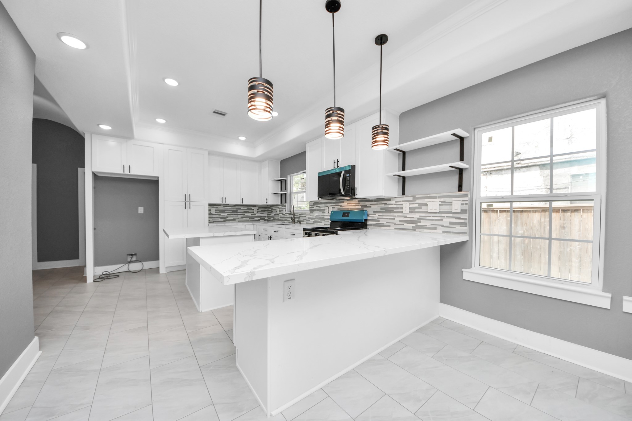 7010 Kernel Street Houston, TX 77087 - Photo 4 of 39