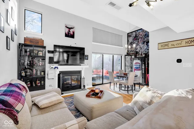 $195,000 | 80 Lookout Ridge Drive, Columbus, IN 47201