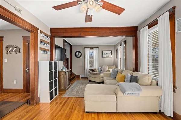 $359,900 | 88 Shore Drive, Auburn, MA 01501