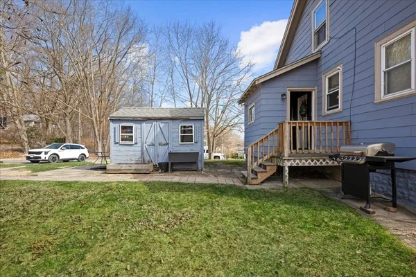 $359,900 | 88 Shore Drive, Auburn, MA 01501