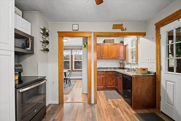 $359,900 | 88 Shore Drive, Auburn, MA 01501