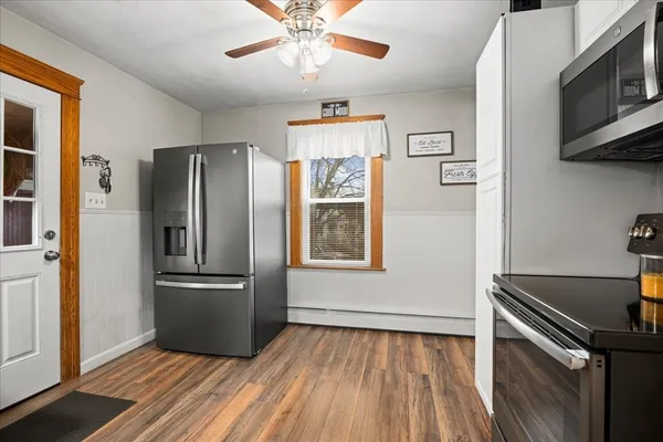 $359,900 | 88 Shore Drive, Auburn, MA 01501