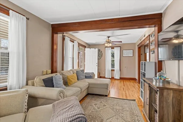 $359,900 | 88 Shore Drive, Auburn, MA 01501