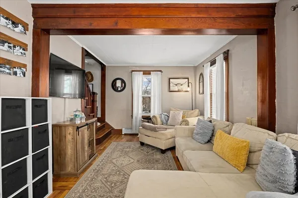 $359,900 | 88 Shore Drive, Auburn, MA 01501