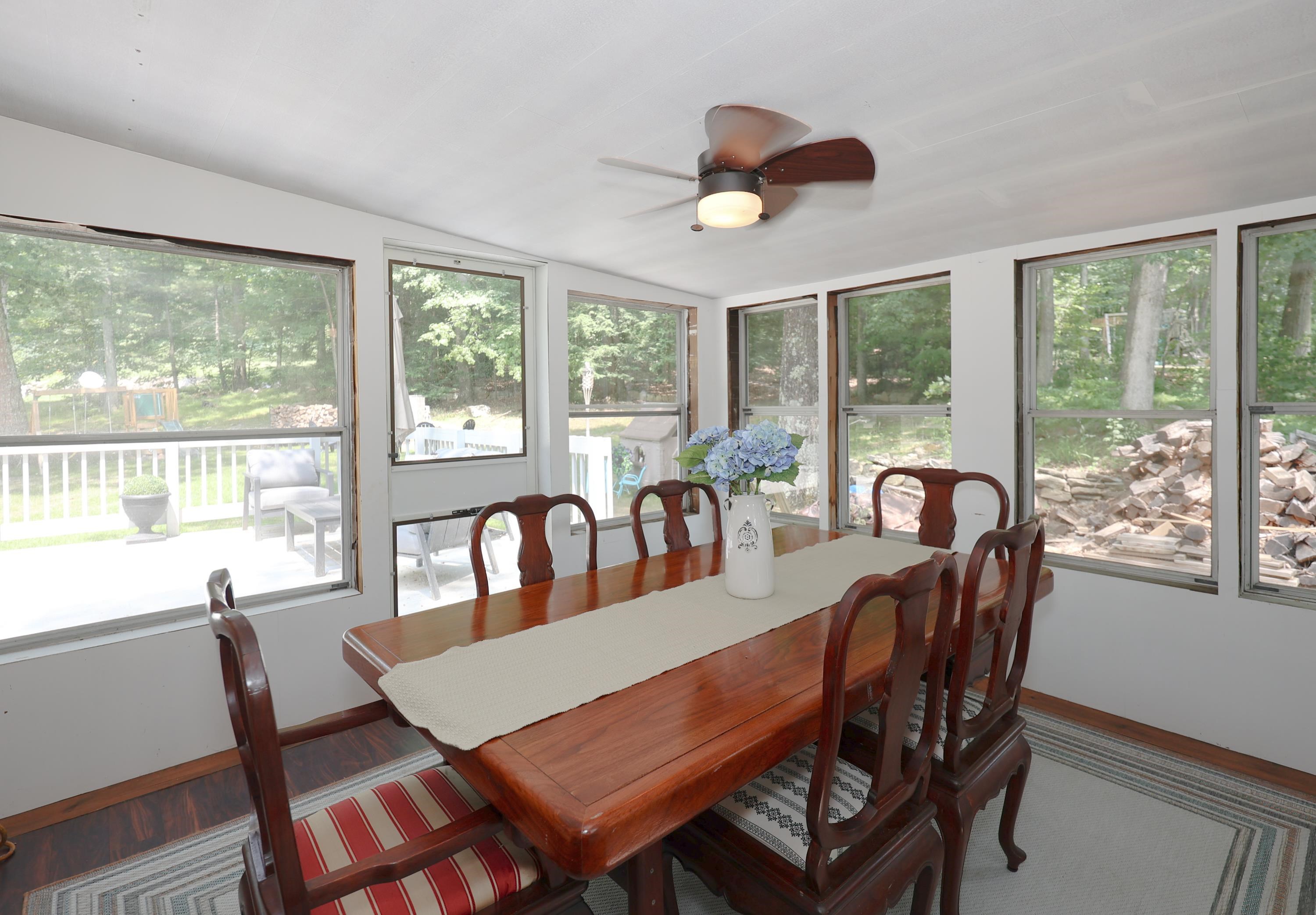 11 Hubbard Hill Road Derry, NH 03038 - Photo 4 of 38