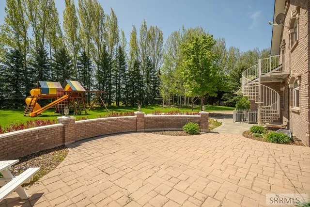 $2,100,000 | 13500 North 35th East, Idaho Falls, ID 83401