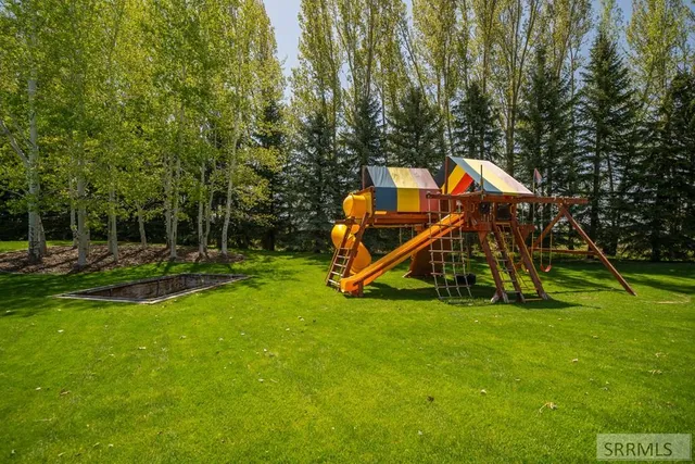 $2,100,000 | 13500 North 35th East, Idaho Falls, ID 83401