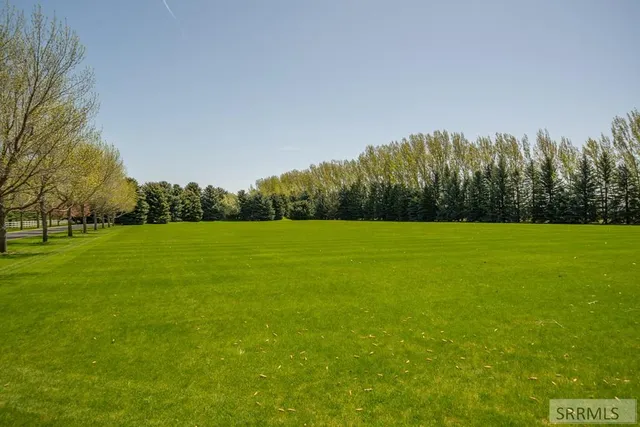 $2,100,000 | 13500 North 35th East, Idaho Falls, ID 83401