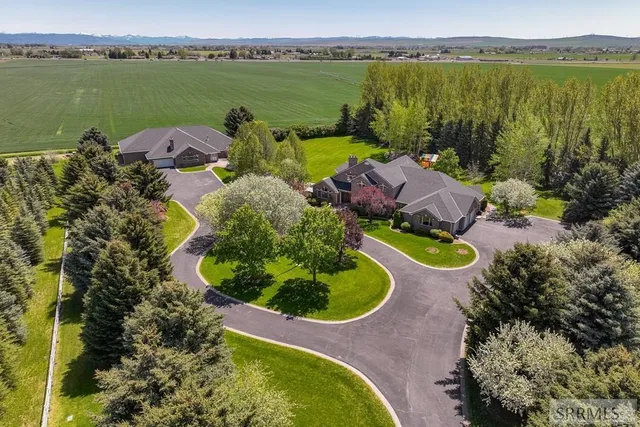 $2,100,000 | 13500 North 35th East, Idaho Falls, ID 83401