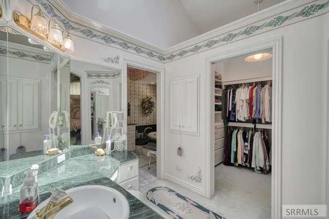 $2,100,000 | 13500 North 35th East, Idaho Falls, ID 83401