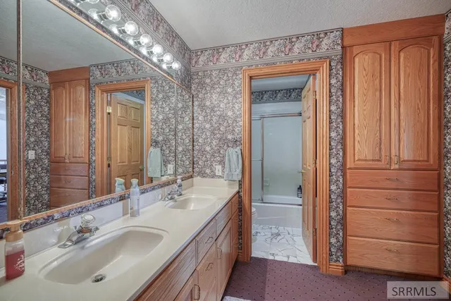 $2,100,000 | 13500 North 35th East, Idaho Falls, ID 83401