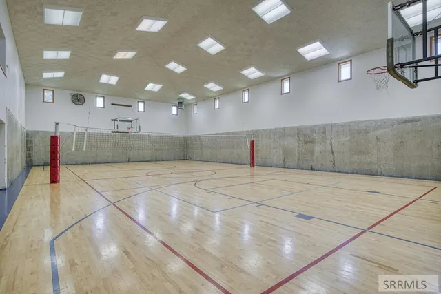 $2,100,000 | 13500 North 35th East, Idaho Falls, ID 83401