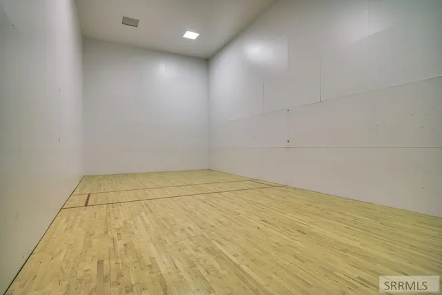 $2,100,000 | 13500 North 35th East, Idaho Falls, ID 83401