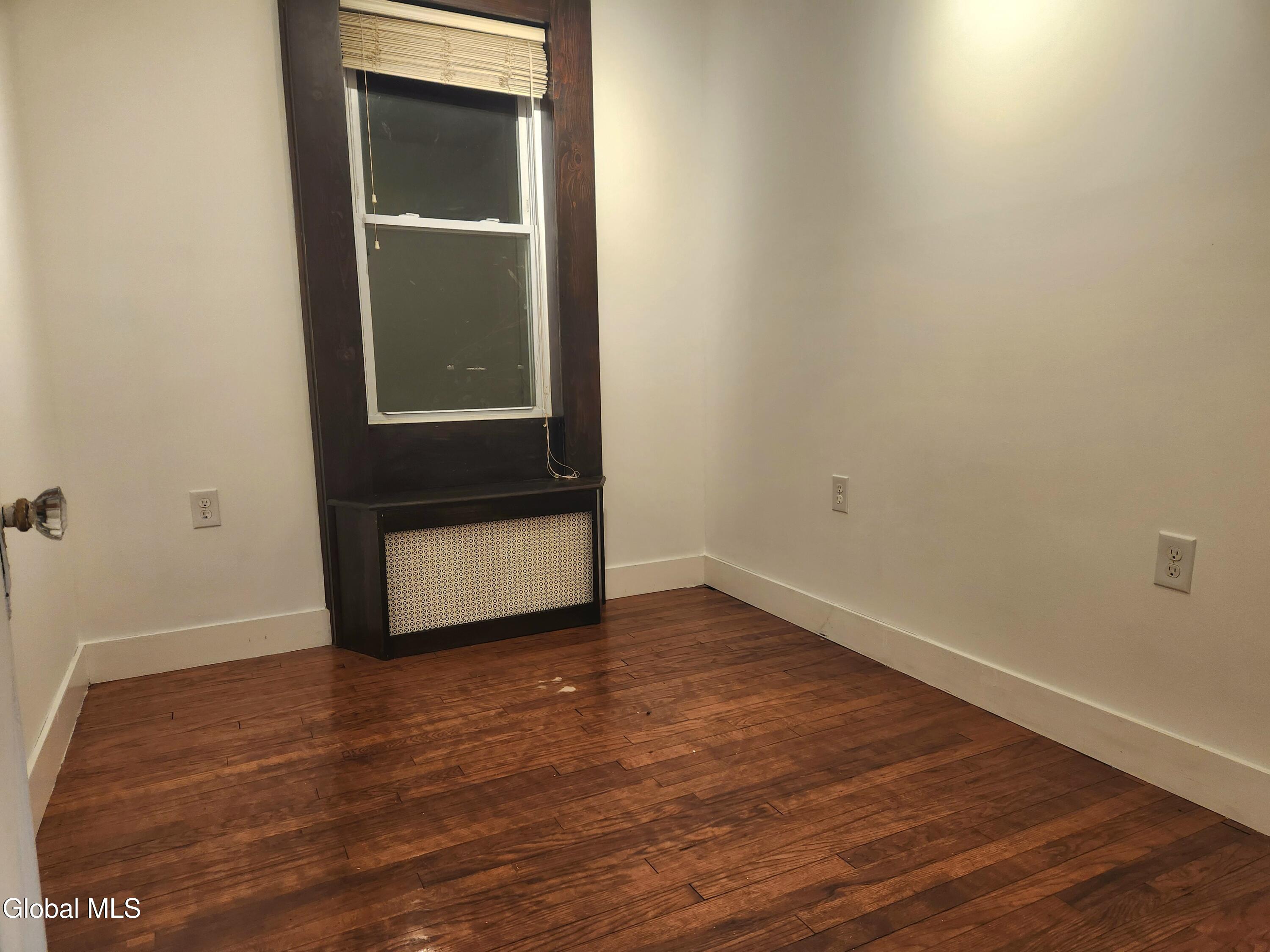 902 19th Street Watervliet, NY 12189 - Photo 16 of 41 20251105_173157