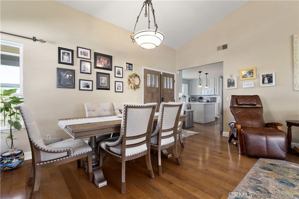 11127 Cebada Road Atascadero, CA 93422 - Photo 18 of 67