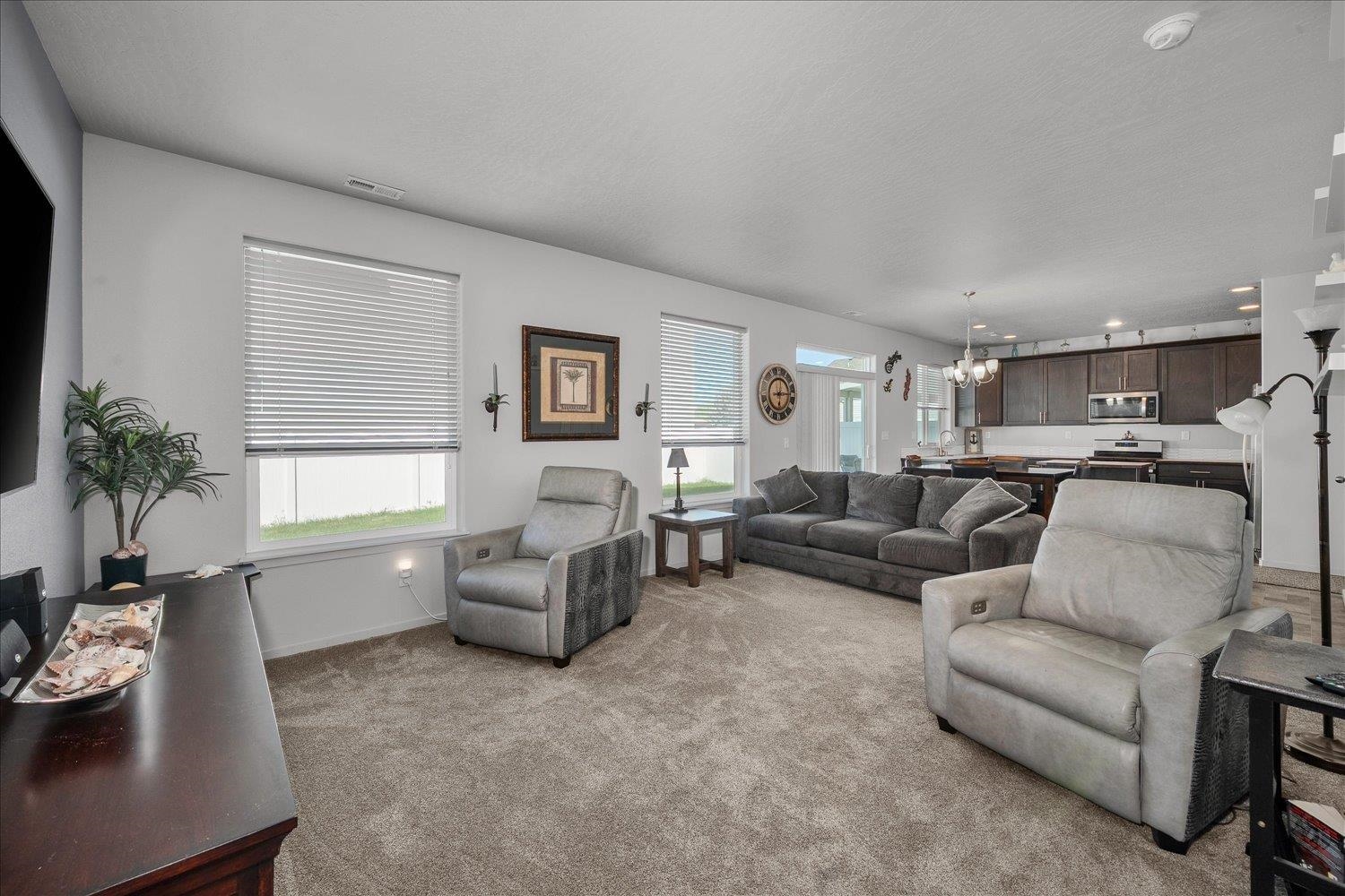 1705 North Arties Road Spokane Valley, WA 99016 - Photo 6 of 34