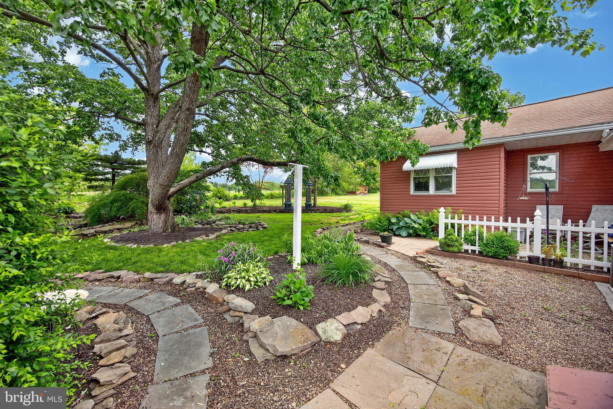 1233 Miller Road Pottstown, PA 19465 - Photo 5 of 44 Gallery Image 5